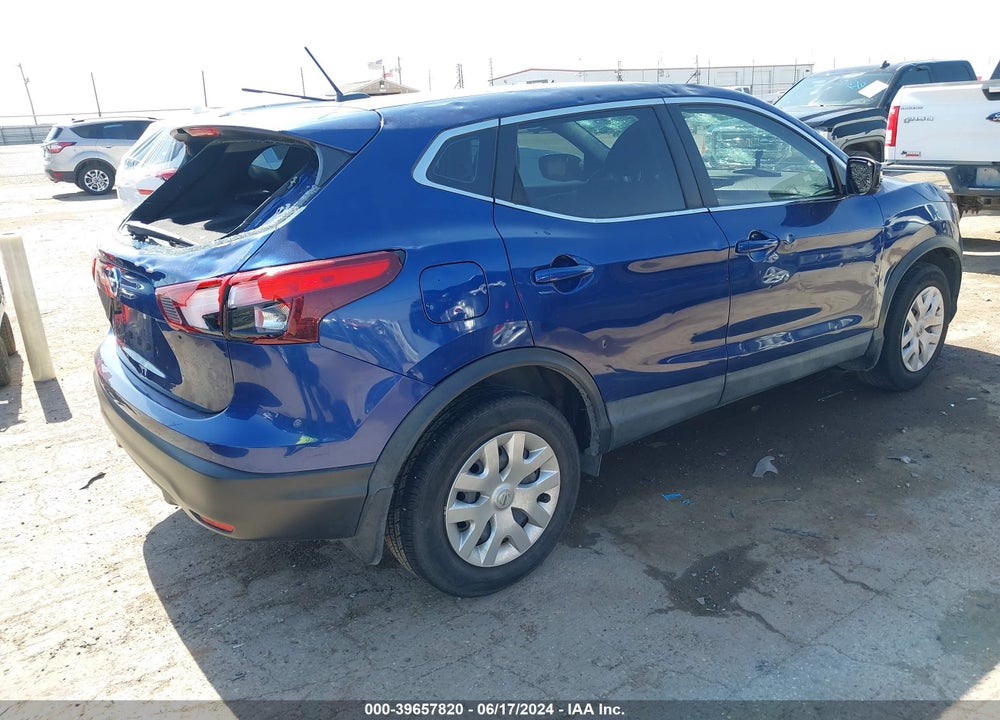 2018 NISSAN ROGUE SPORT S VIN: JN1BJ1CPXJW103447