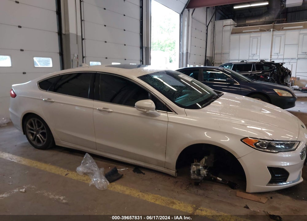 2019 FORD FUSION SEL VIN: 3FA6P0CD7KR104630