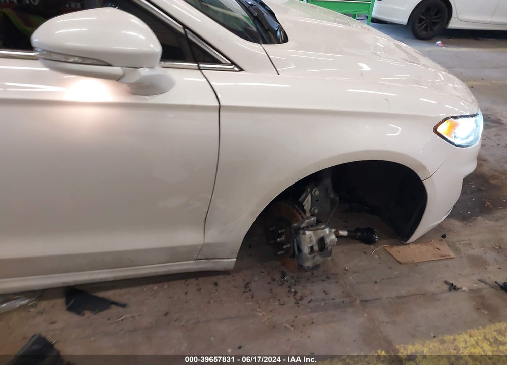 2019 FORD FUSION SEL VIN: 3FA6P0CD7KR104630