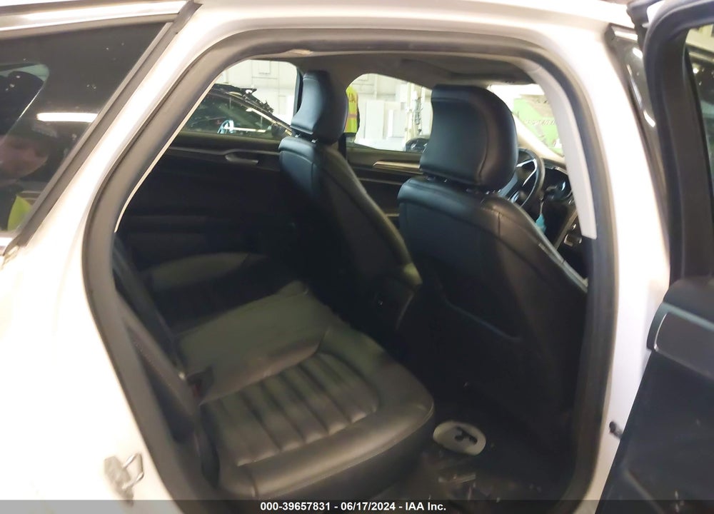 2019 FORD FUSION SEL VIN: 3FA6P0CD7KR104630