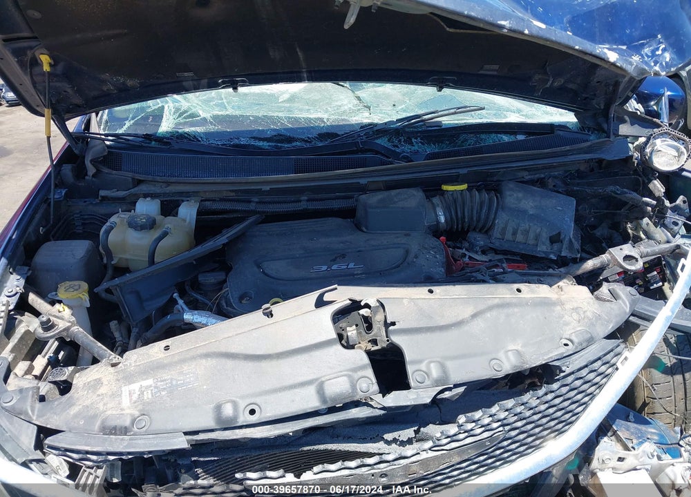 2017 CHRYSLER PACIFICA TOURING L VIN: 2C4RC1BG9HR809318