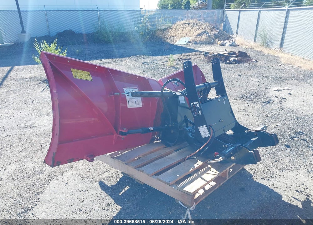 2019 BOSS SNOWPLOW 8'2" V XT VIN: 405594260
