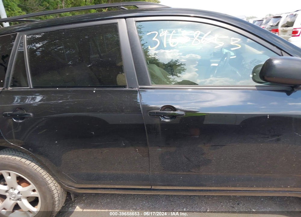 2011 TOYOTA RAV4 VIN: JTMBF4DV0BD043043