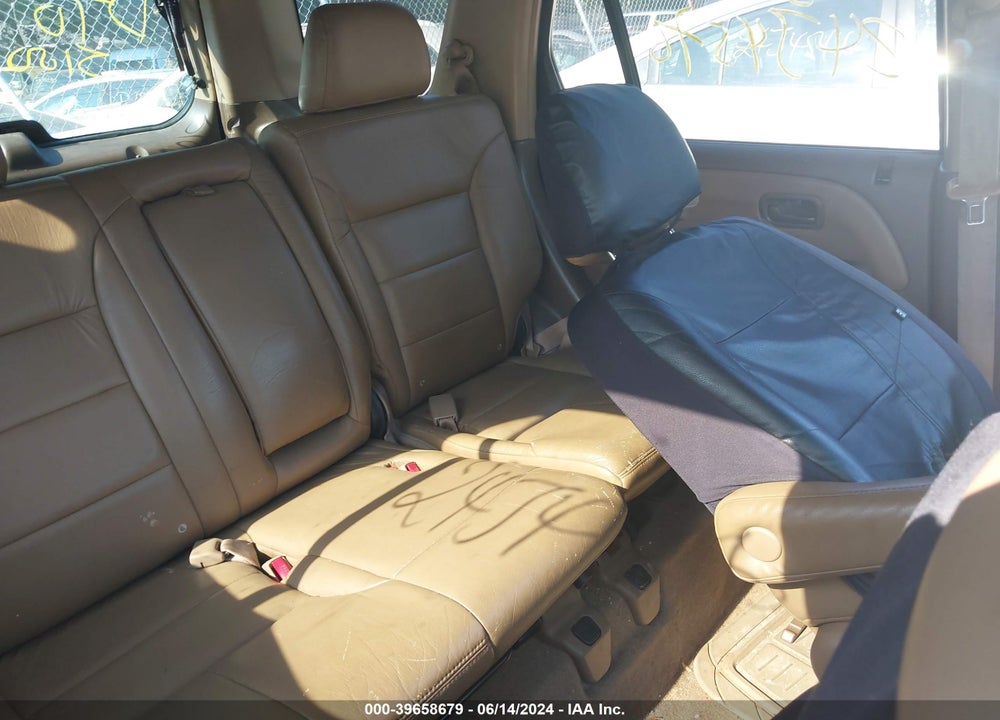2002 HONDA CR-V EX VIN: JHLRD78852C059077