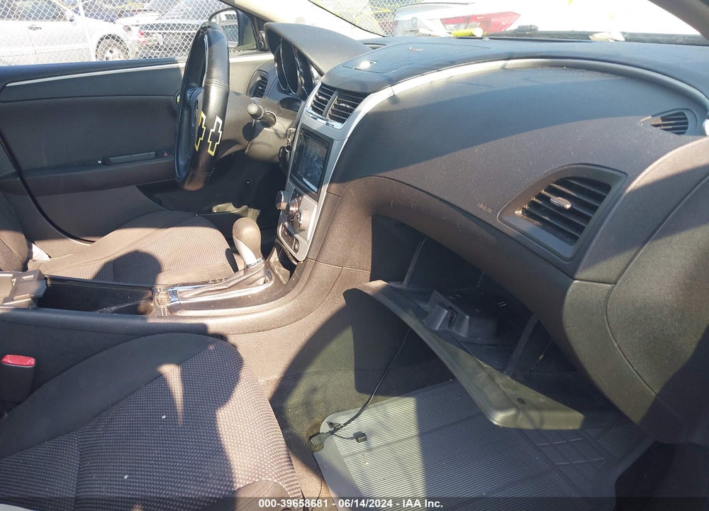 2008 CHEVROLET MALIBU LT VIN: 1G1ZH57B88F203515