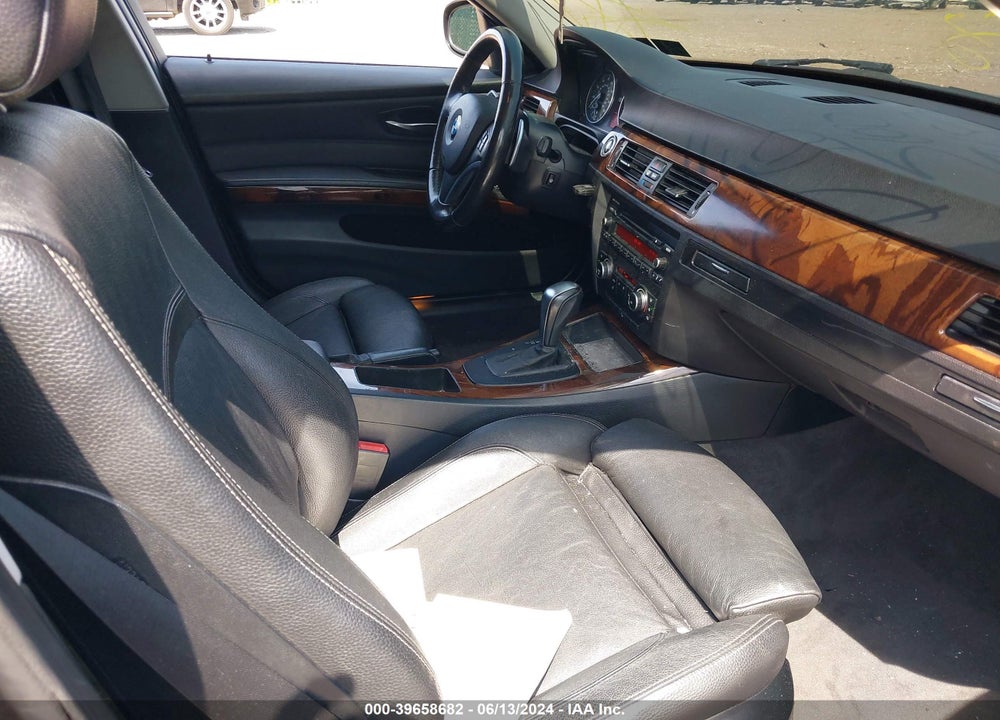 2011 BMW 328I XDRIVE VIN: WBAPK5C59BF122639