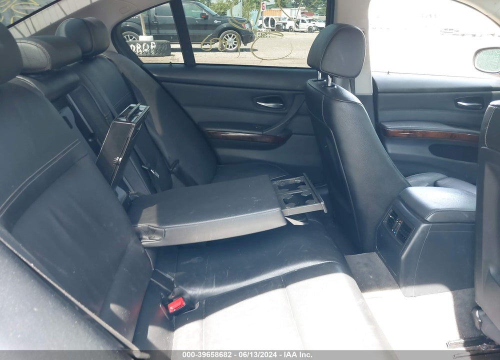 2011 BMW 328I XDRIVE VIN: WBAPK5C59BF122639