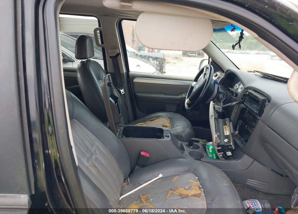 2002 MERCURY MOUNTAINEER VIN: 4M2DU86E12UJ13128