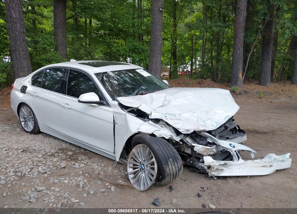 2013 BMW 328I XDRIVE VIN: WBA3B3C53DF539082