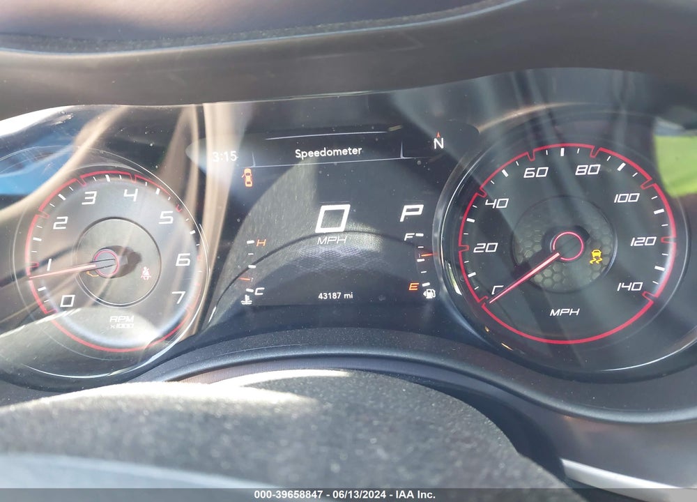 2019 DODGE CHARGER SXT RWD VIN: 2C3CDXBG3KH658760
