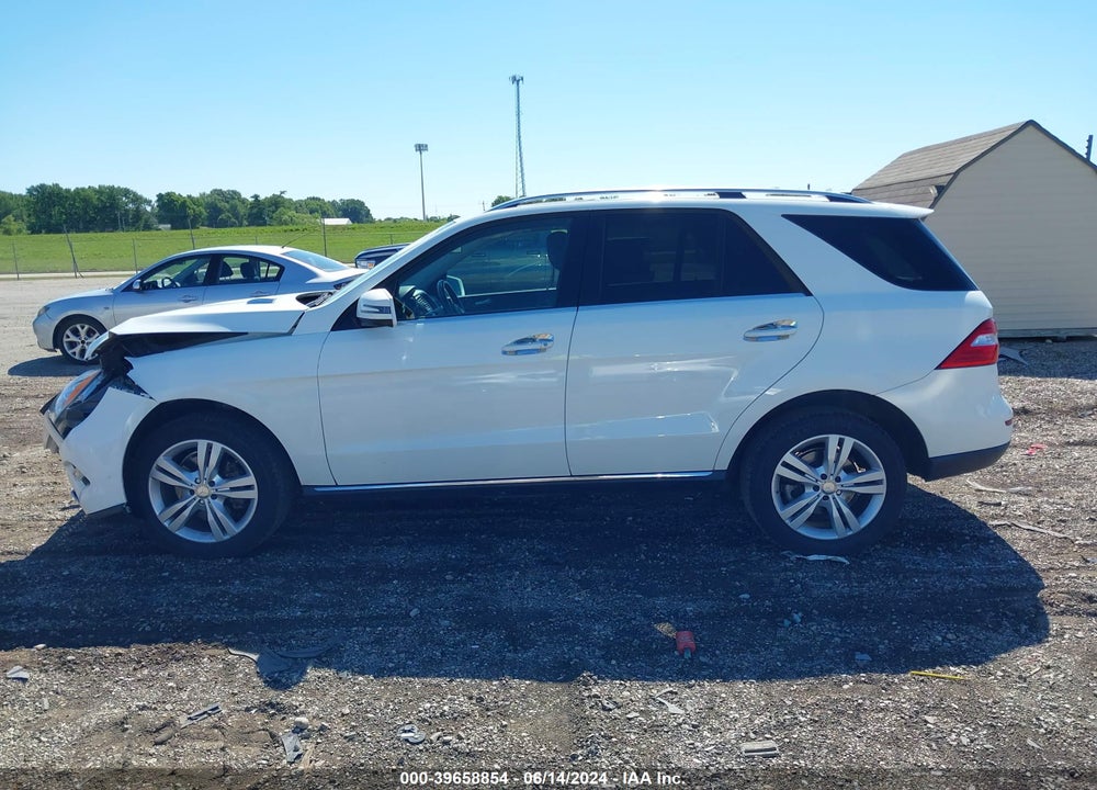 2015 MERCEDES-BENZ ML 350 4MATIC VIN: 4JGDA5HB0FA615504