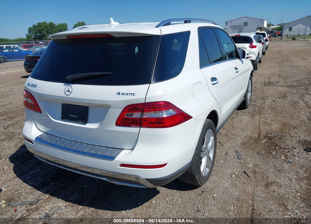 2015 MERCEDES-BENZ ML 350 4MATIC VIN: 4JGDA5HB0FA615504