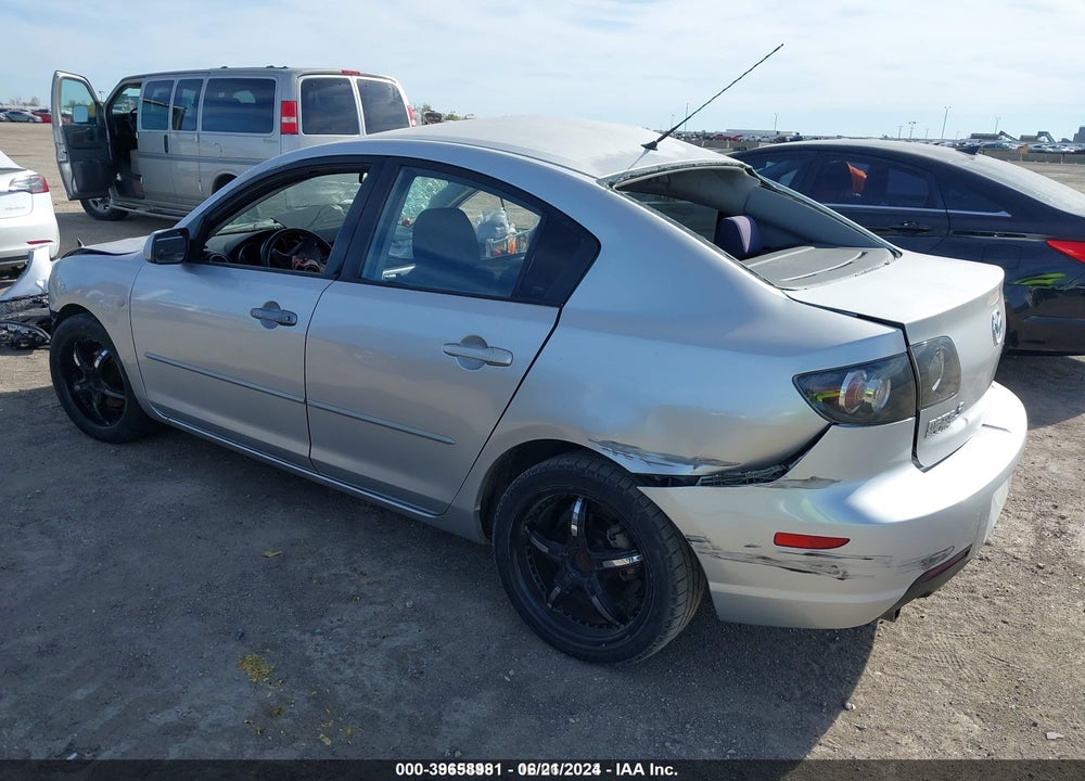 2008 MAZDA 3 I SPORT VIN: JM1BK12F481100781