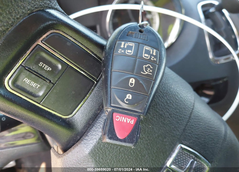 2016 DODGE GRAND CARAVAN SXT VIN: 2C4RDGCG9GR388083
