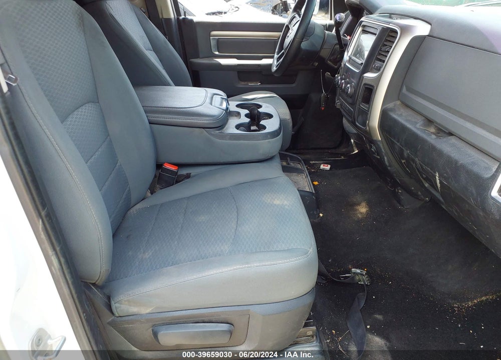 2014 RAM 2500 SLT VIN: 3C6UR5JL9EG186015