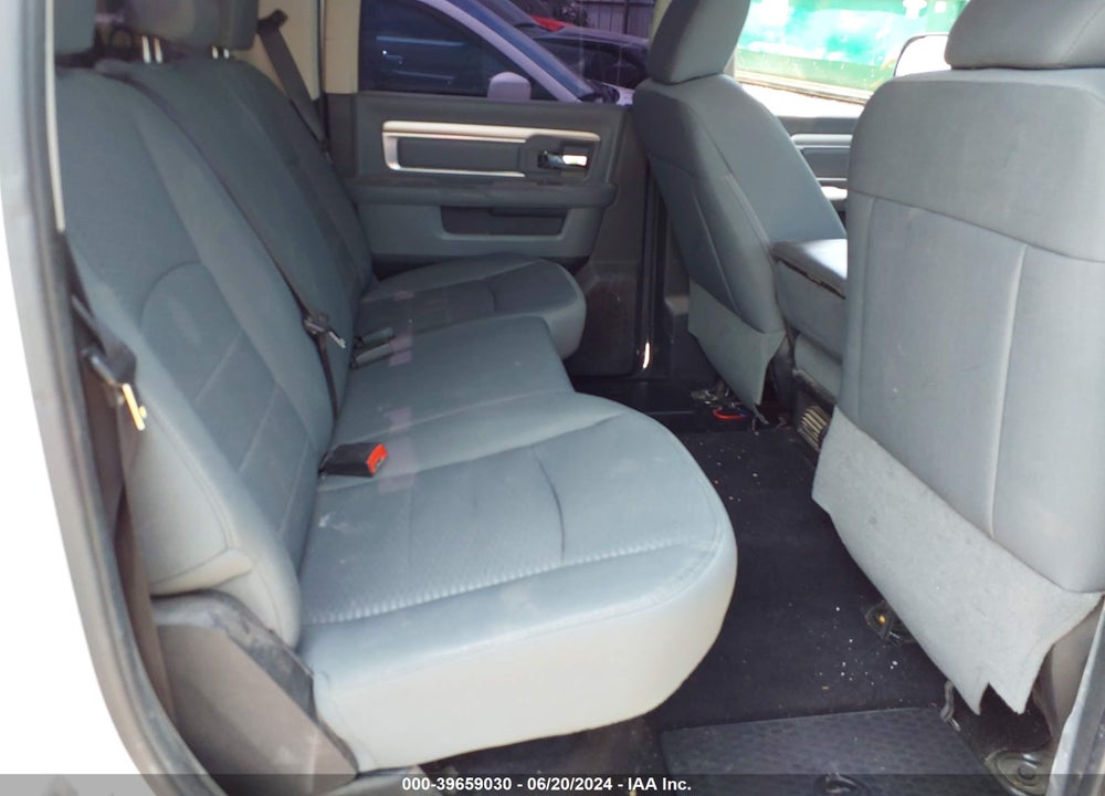 2014 RAM 2500 SLT VIN: 3C6UR5JL9EG186015
