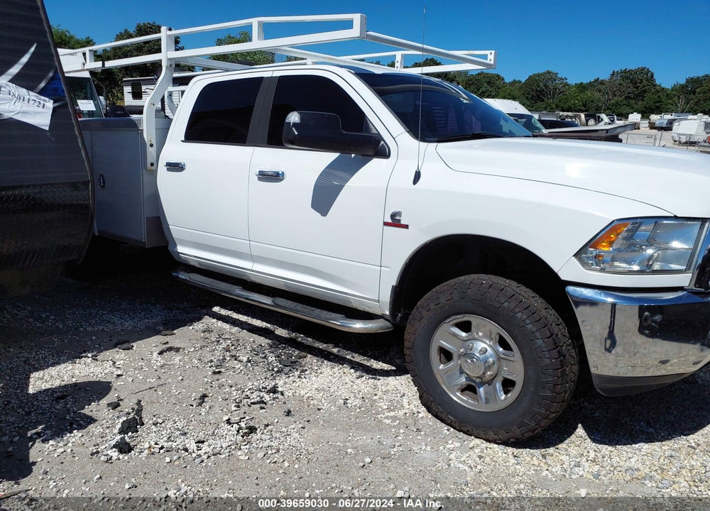 2014 RAM 2500 SLT VIN: 3C6UR5JL9EG186015