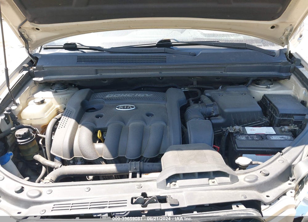 2007 KIA RONDO LX VIN: KNAFG525877046380