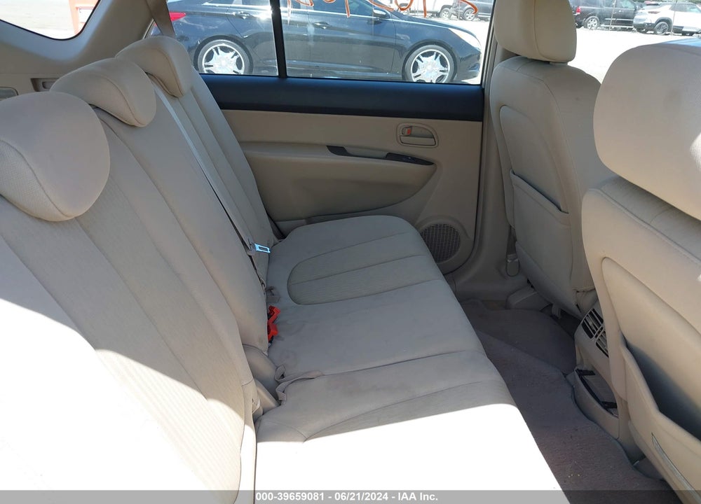 2007 KIA RONDO LX VIN: KNAFG525877046380