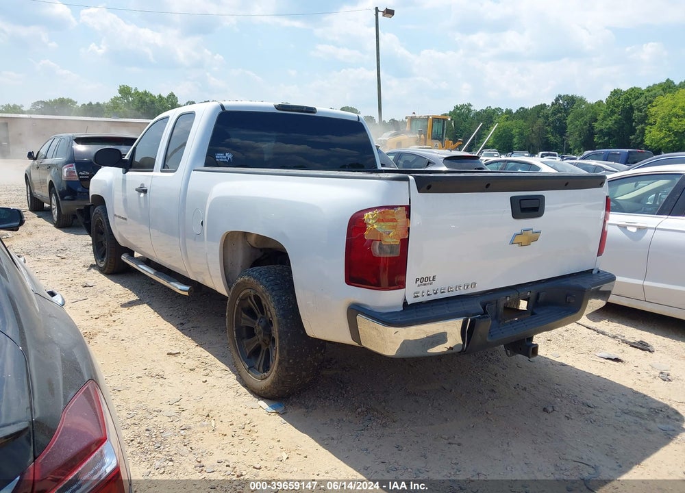 2009 CHEVROLET SILVERADO 1500 WORK TRUCK VIN: 1GCEC19C89Z253396