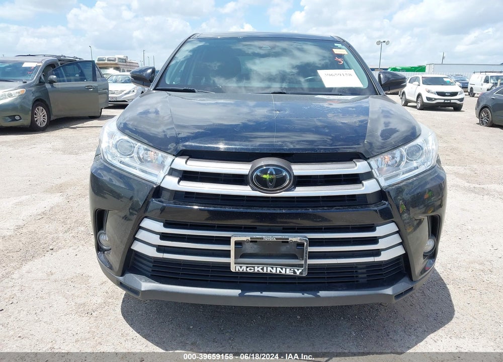 2017 TOYOTA HIGHLANDER LE PLUS VIN: 5TDZZRFH9HS234791