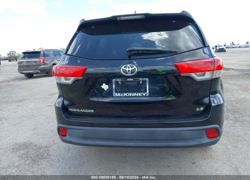 2017 TOYOTA HIGHLANDER LE PLUS VIN: 5TDZZRFH9HS234791