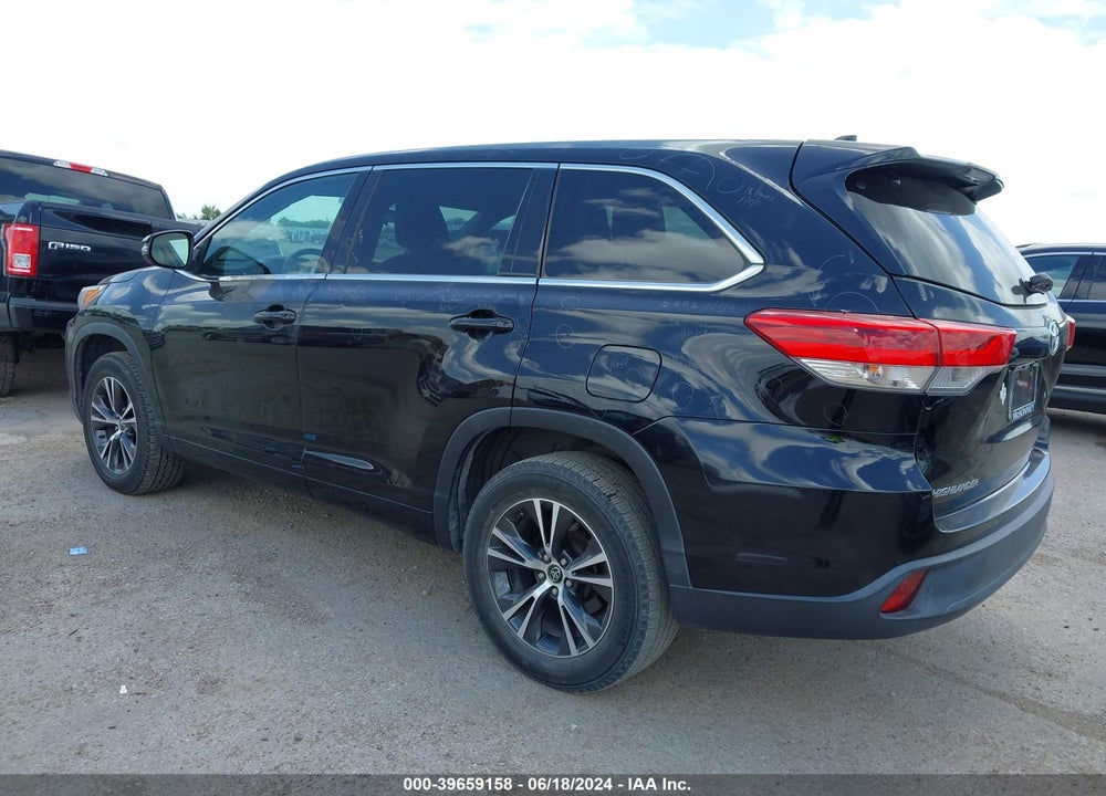 2017 TOYOTA HIGHLANDER LE PLUS VIN: 5TDZZRFH9HS234791
