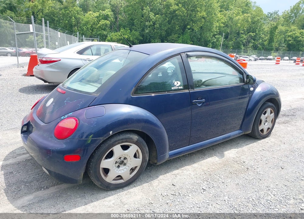 2003 VOLKSWAGEN NEW BEETLE GLS 2.0L VIN: 3VWCK21C73M427346