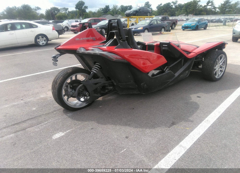 2021 POLARIS SLINGSHOT SL VIN: 57XAAPHD3M8143234