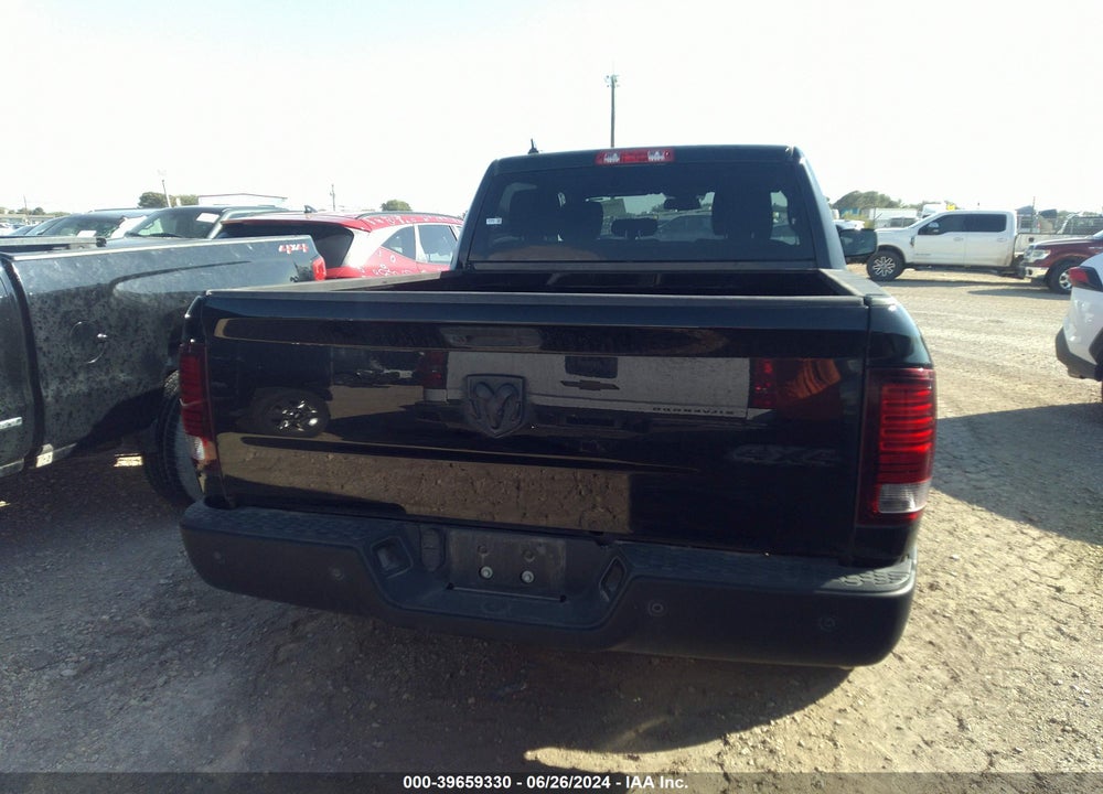 2022 RAM 1500 CLASSIC WARLOCK 4X4 5'7 BOX VIN: 1C6RR7LG9NS188132