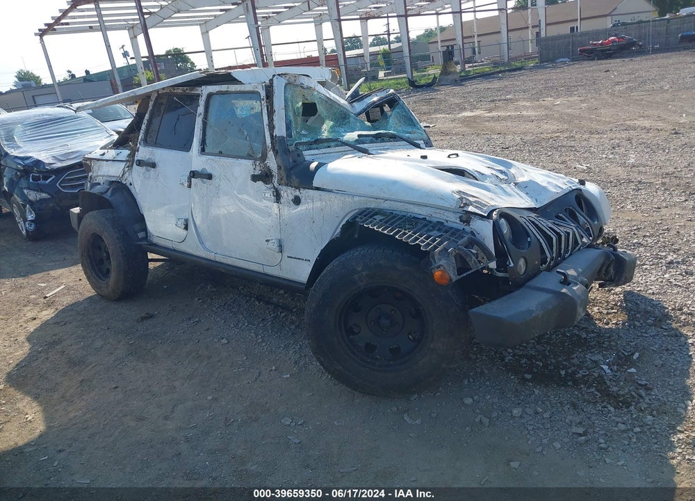 2015 JEEP WRANGLER UNLIMITED SAHARA VIN: 1C4BJWEG7FL596200