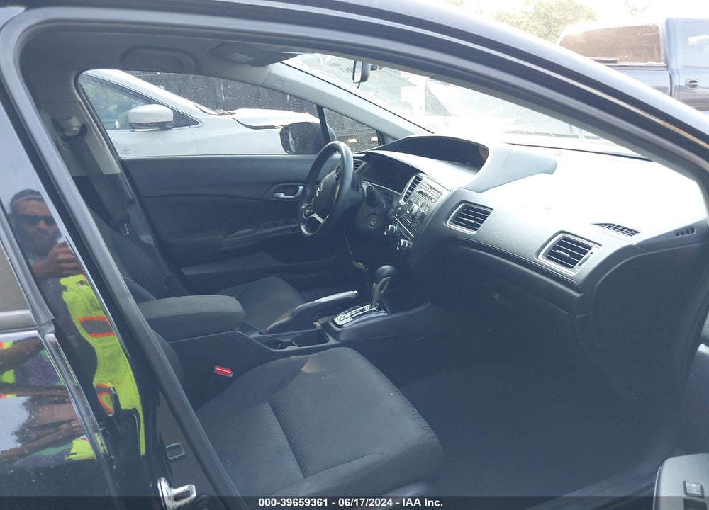 2015 HONDA CIVIC LX VIN: 19XFB2F51FE246526