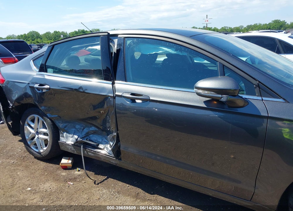 2016 FORD FUSION SE VIN: 3FA6P0HD3GR312276