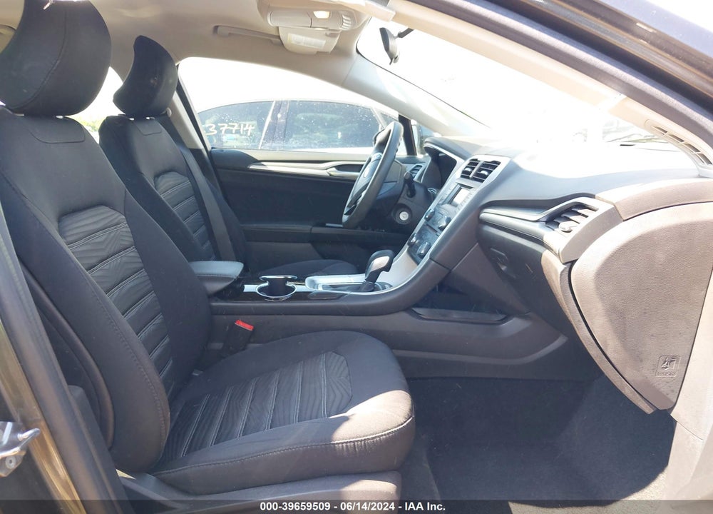 2016 FORD FUSION SE VIN: 3FA6P0HD3GR312276