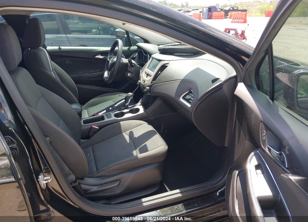 2018 CHEVROLET CRUZE LS AUTO VIN: 1G1BC5SM0J7202898