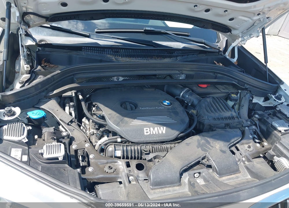 2016 BMW X1 XDRIVE28I VIN: WBXHT3Z32G4A49380