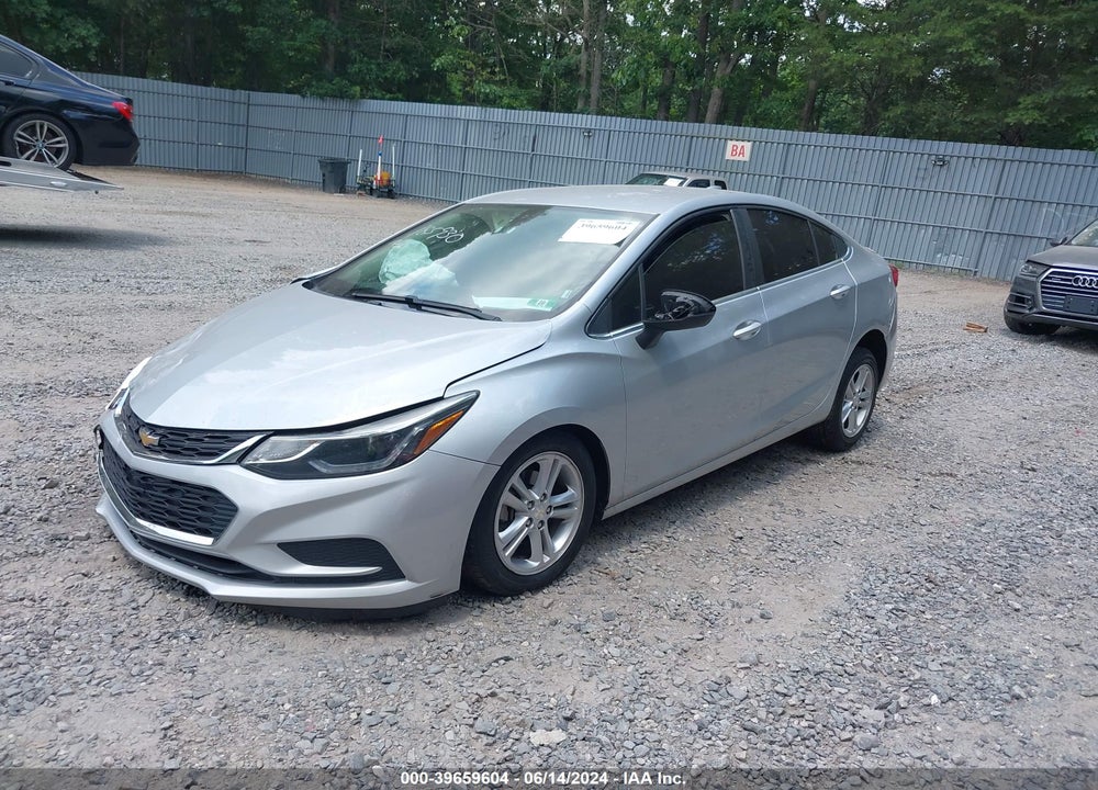2018 CHEVROLET CRUZE LT AUTO VIN: 1G1BE5SM8J7106401