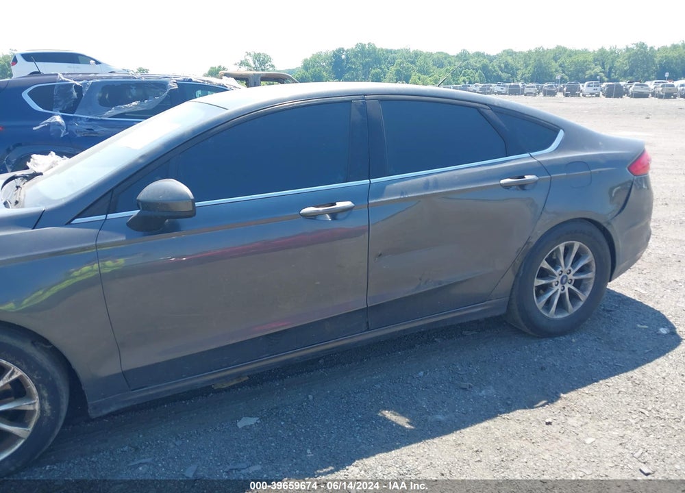 2017 FORD FUSION SE VIN: 3FA6P0H70HR102651