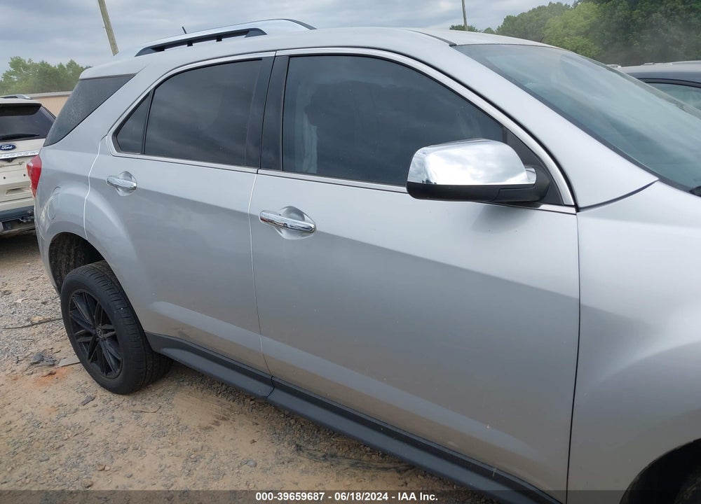 2017 CHEVROLET EQUINOX PREMIER VIN: 2GNALDEKXH1513938
