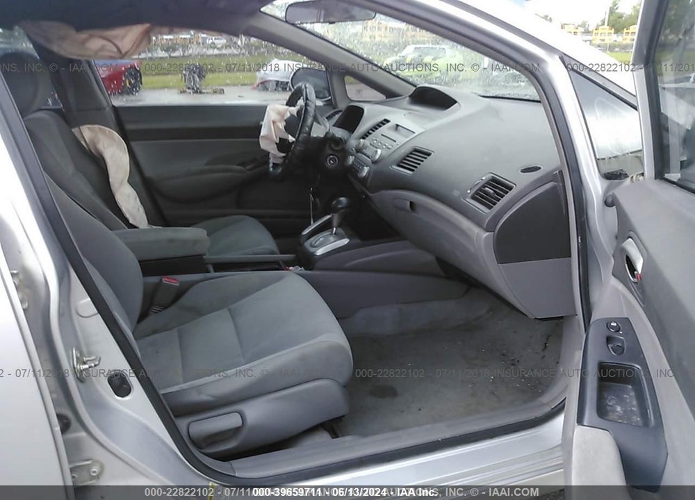 2006 HONDA CIVIC LX VIN: 1HGFA16586L115647