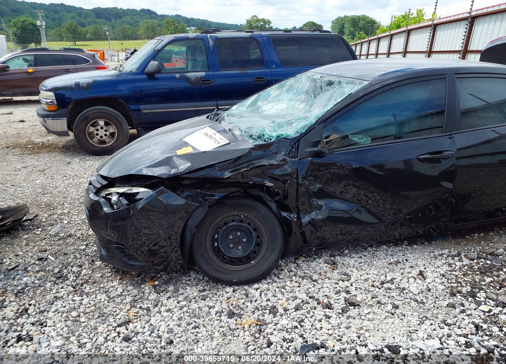 2014 TOYOTA COROLLA L VIN: 5YFBURHE1EP064868