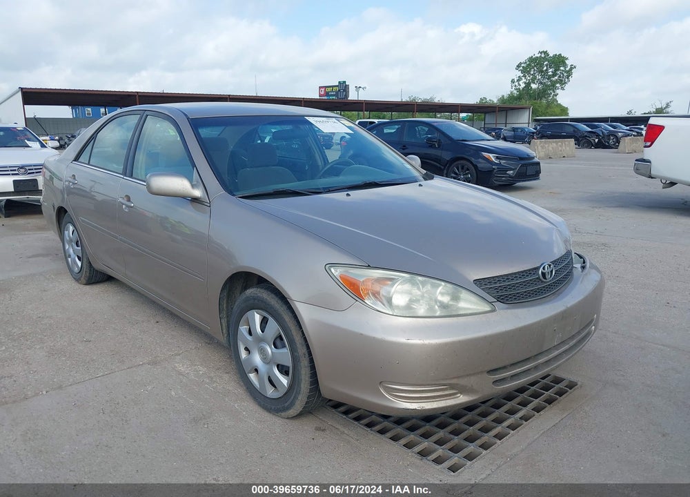 2003 TOYOTA CAMRY LE VIN: 4T1BE32K43U135470