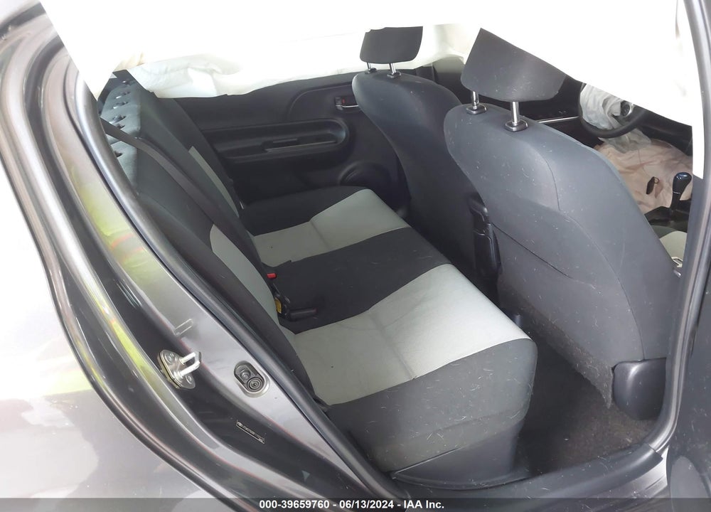 2015 TOYOTA PRIUS C THREE VIN: JTDKDTB38F1102123