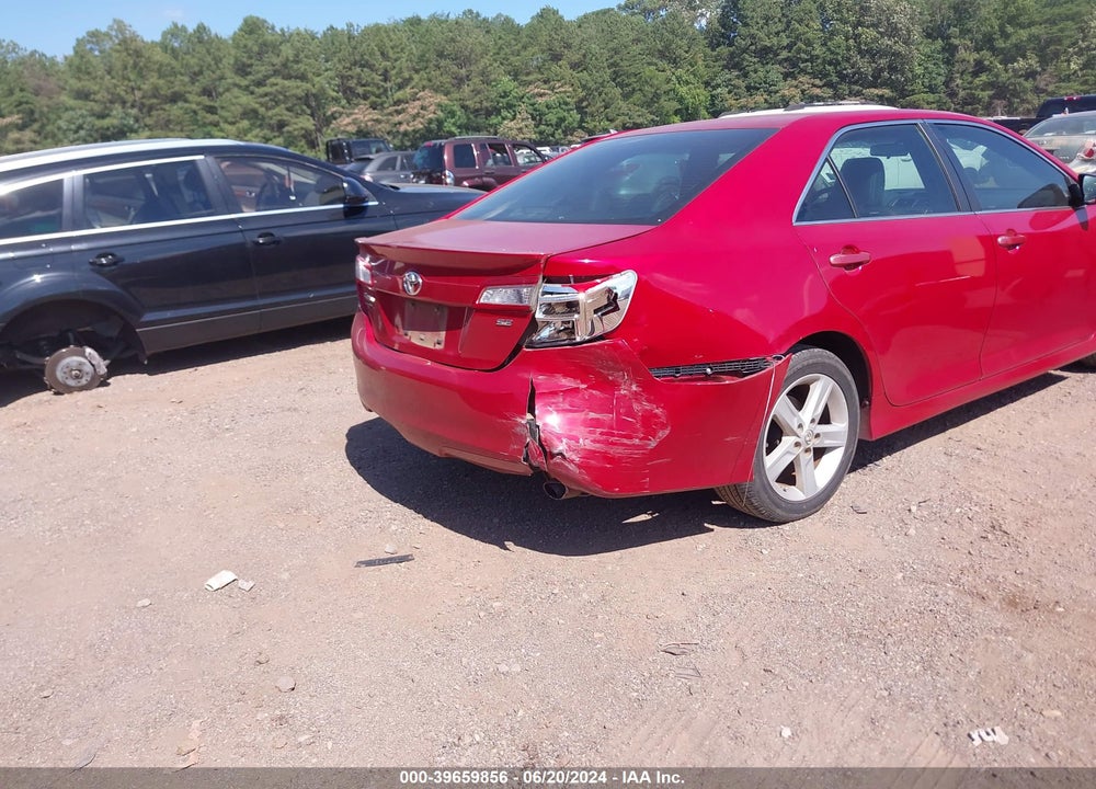 2013 TOYOTA CAMRY SE VIN: 4T1BF1FK8DU696767