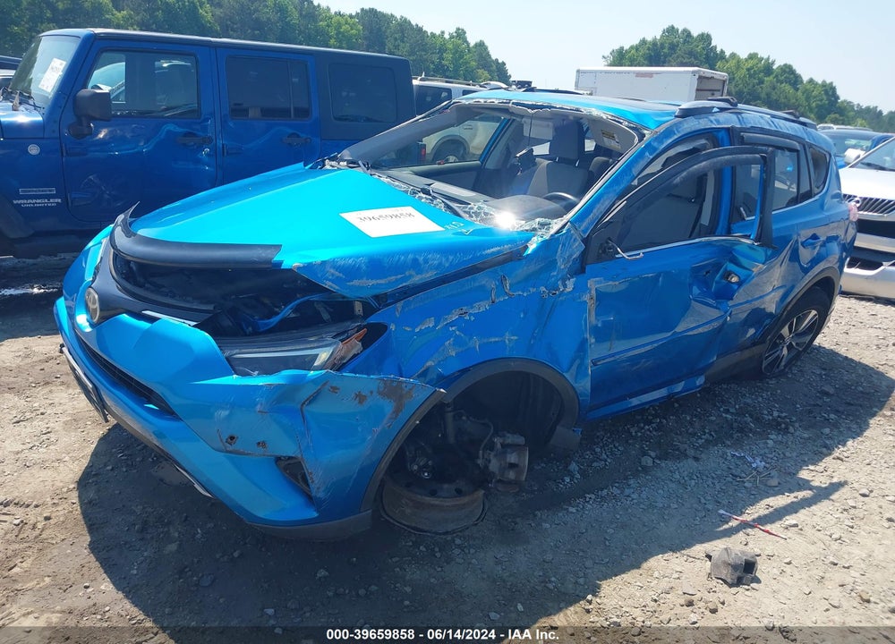 2017 TOYOTA RAV4 XLE VIN: JTMRFREV8HD203656