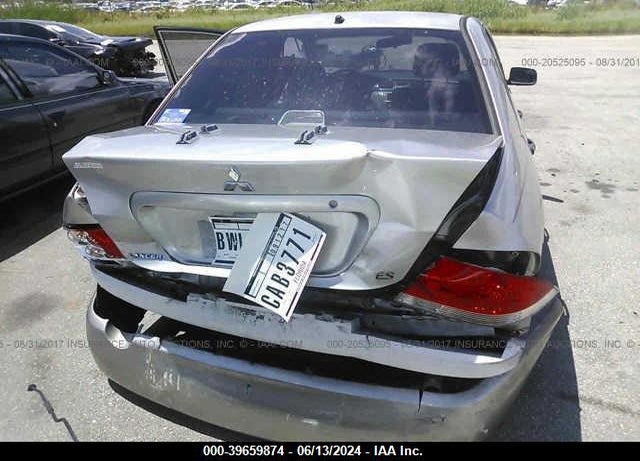 2005 MITSUBISHI LANCER ES VIN: JA3AJ26E05U021185