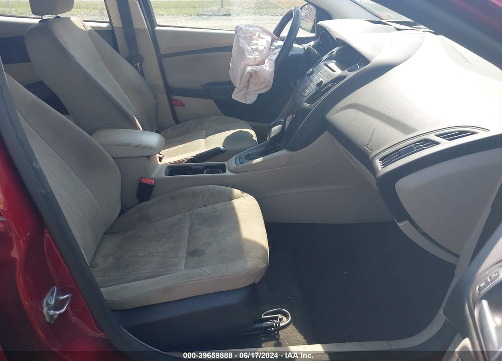 2017 FORD FOCUS SE VIN: 1FADP3K27HL298303