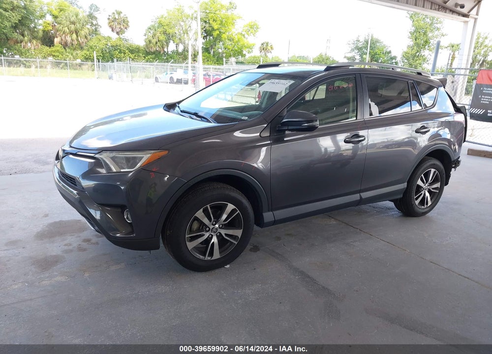 2018 TOYOTA RAV4 XLE VIN: JTMWFREV5JJ738664