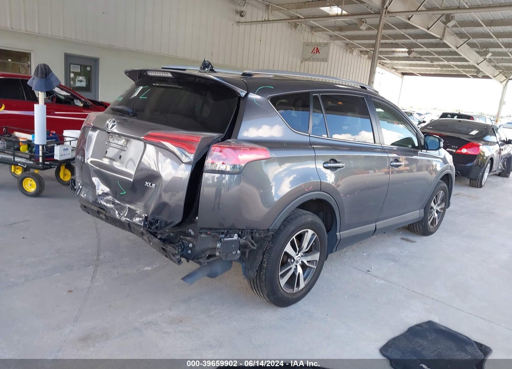 2018 TOYOTA RAV4 XLE VIN: JTMWFREV5JJ738664