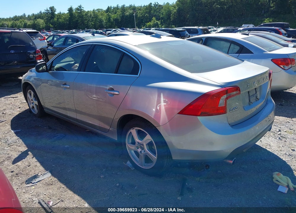 2013 VOLVO S60 T5/T5 PLATINUM/T5 PREMIER/T5 PREMIER PLUS VIN: YV1612FH6D2231909